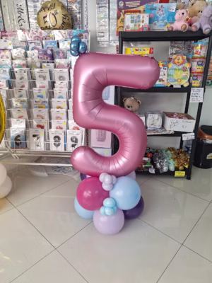 Large number balloon stack - Image 4